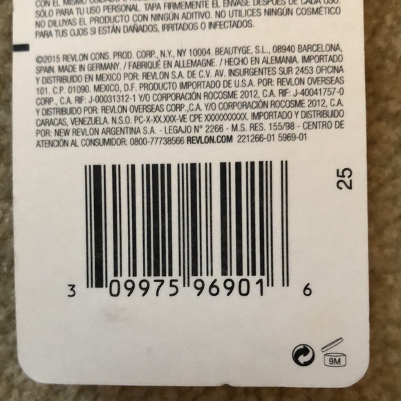 Revlon Black Liquid Eyeliner SKINNY
#301. Set of 2! Brand New UNOPENED - Picture 7 of 7